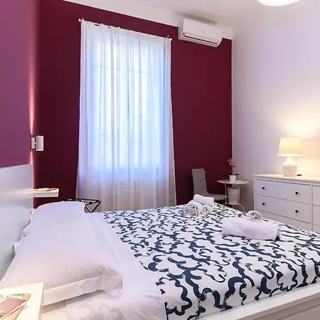 Stazione Vaticana 5 Apartment Rome